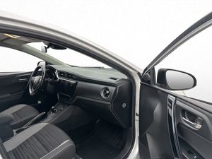 Toyota Auris bild 21