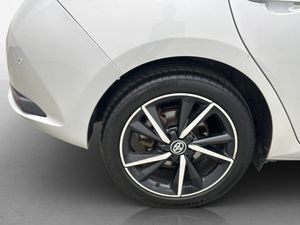 Toyota Auris bild 24