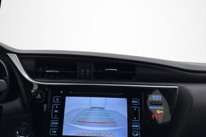 Toyota Auris bild 28