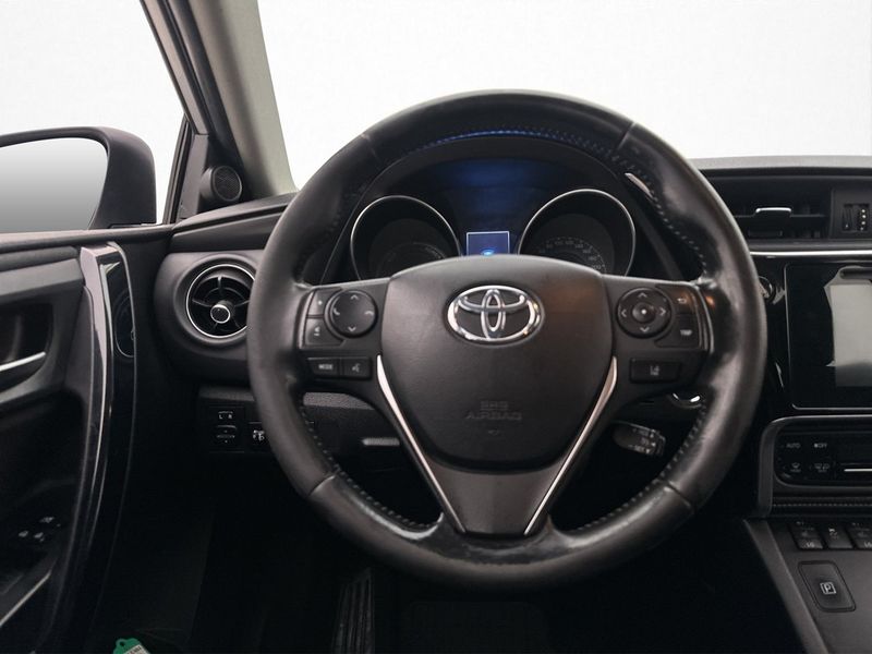 Toyota Auris bild 13