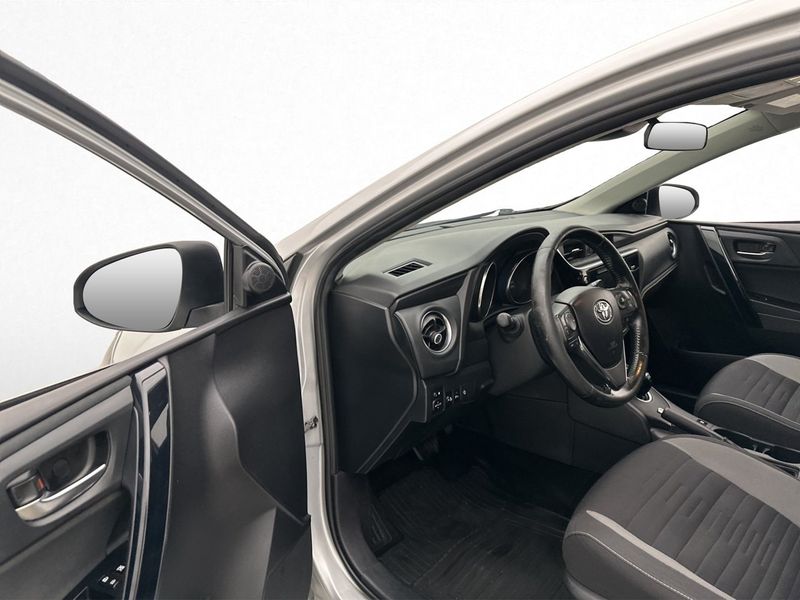 Toyota Auris bild 10