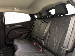 Ford Mustang Mach-E bild 29