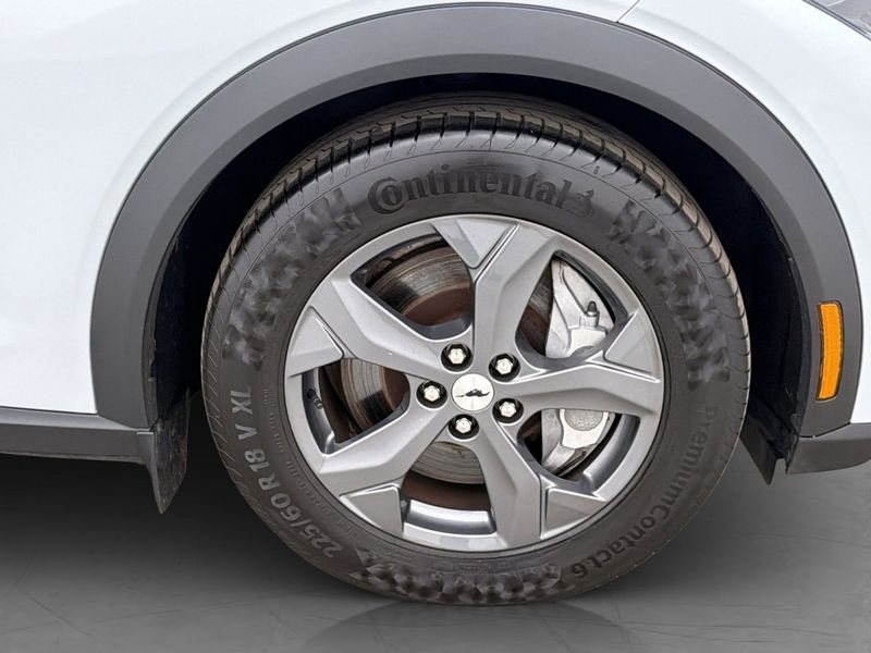 Ford Mustang Mach-E bild 35