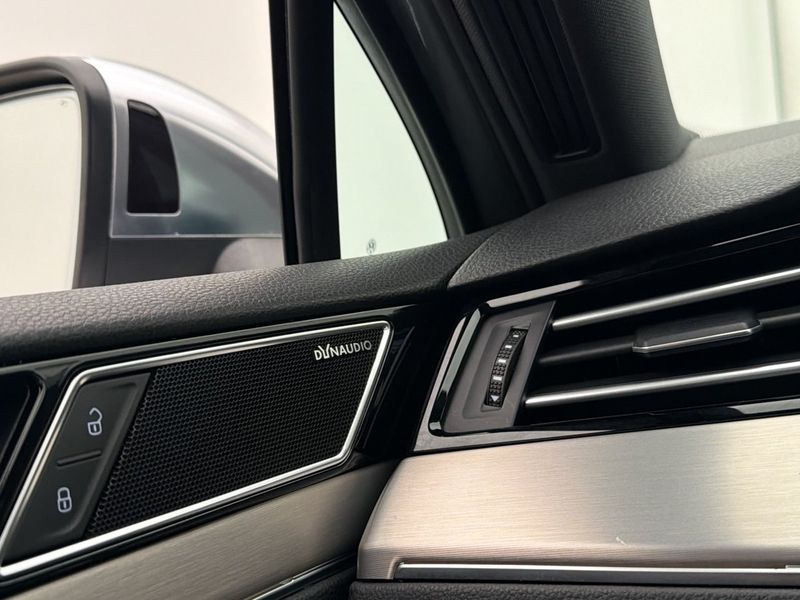 Volkswagen Passat bild 13