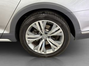 Volkswagen Passat bild 37