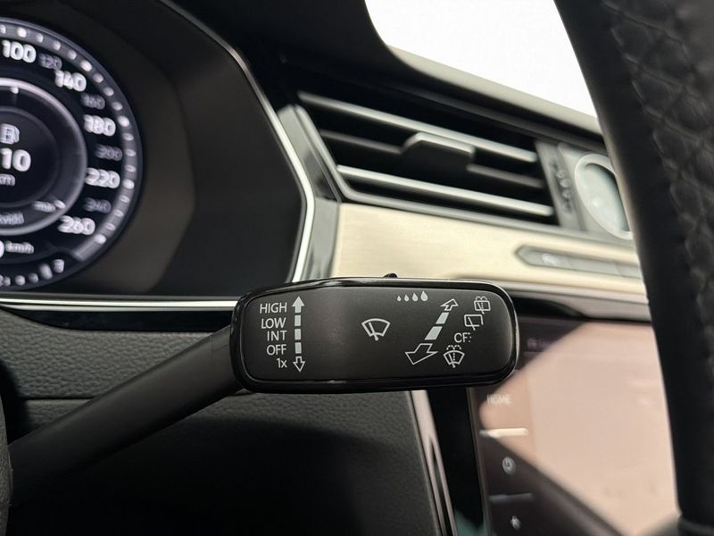 Volkswagen Passat bild 18