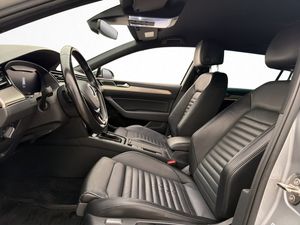 Volkswagen Passat bild 11