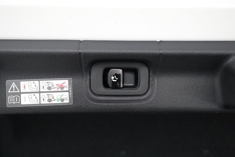 Mercedes EQE300 bild 28