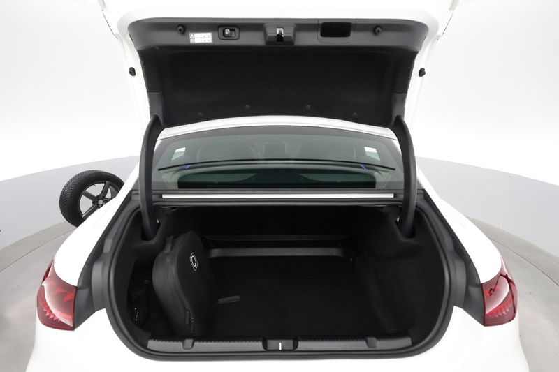 Mercedes EQE300 bild 27
