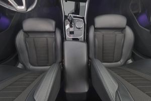 BMW 330 bild 14