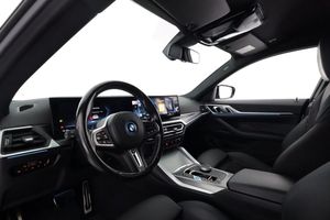 BMW i4 bild 11