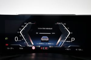 BMW i4 bild 16