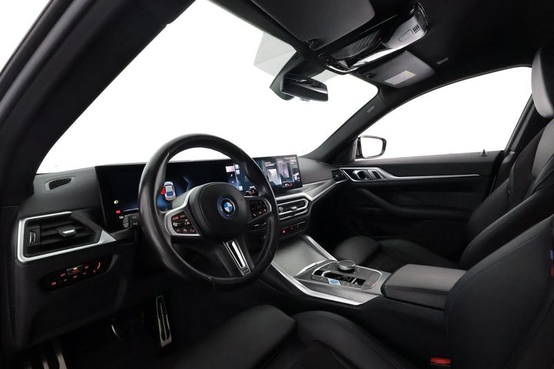 BMW i4 bild 11