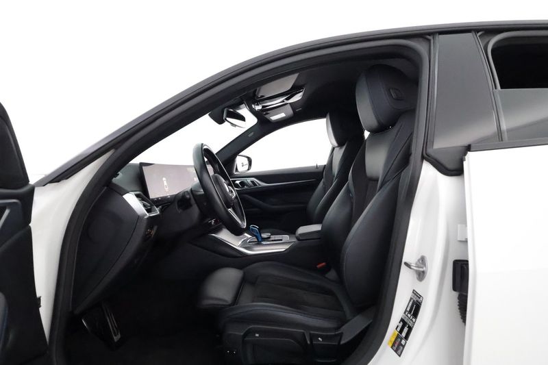 BMW i4 bild 10