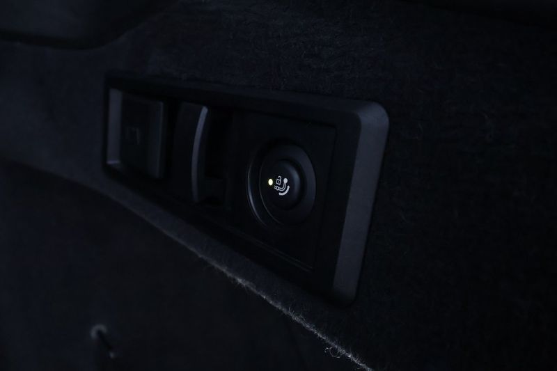 BMW i4 bild 27