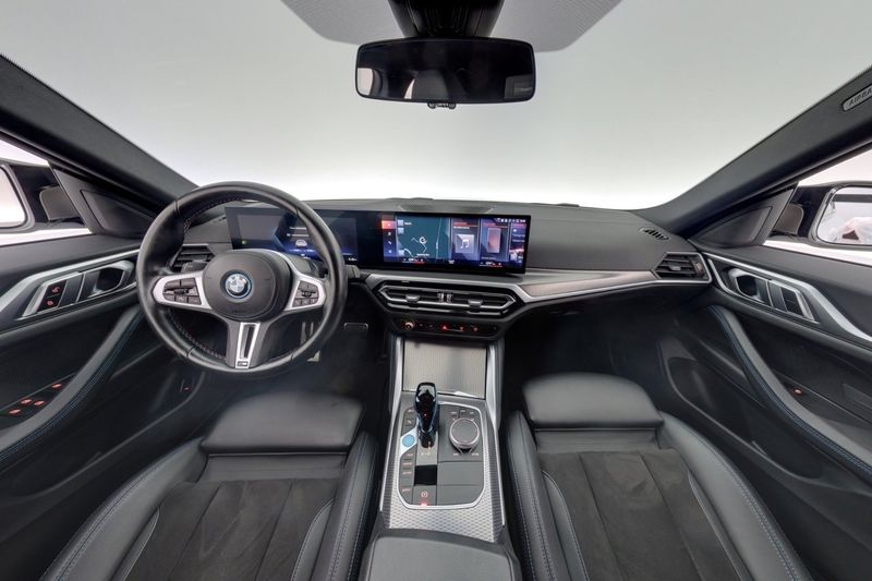 BMW i4 bild 13