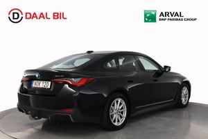 BMW i4 bild 6