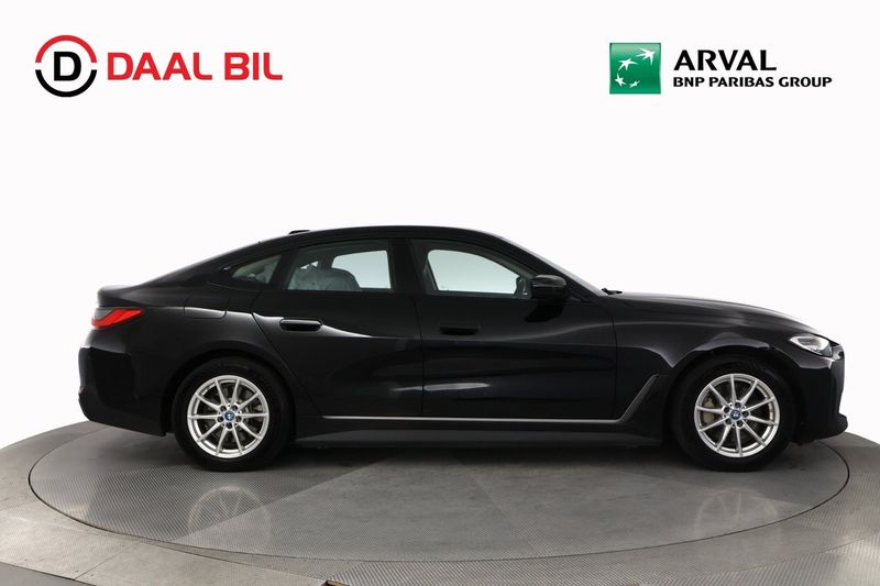 BMW i4 bild 5