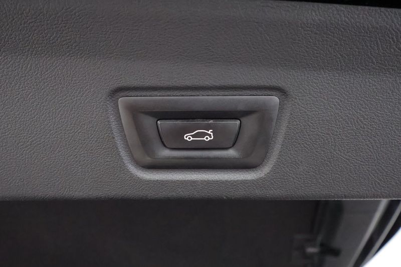 BMW i4 bild 27