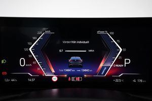 BMW i4 bild 16