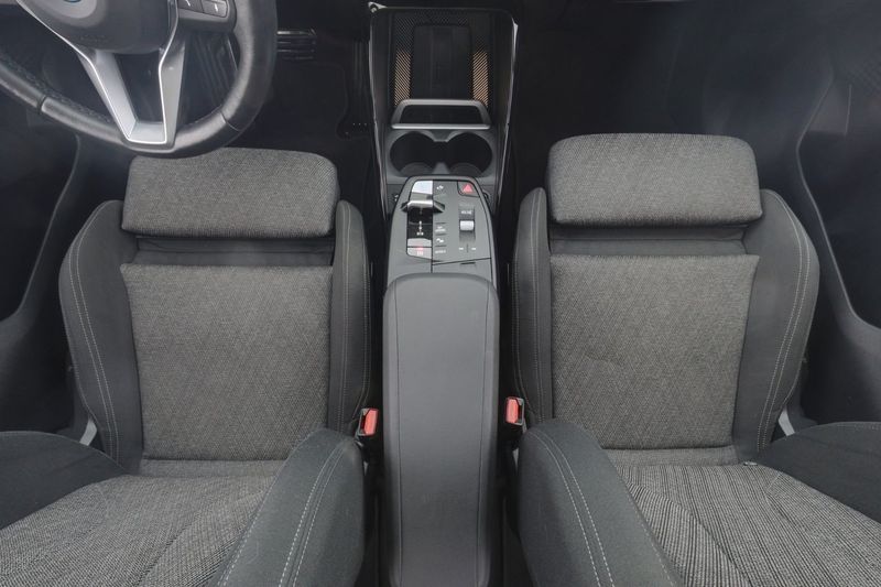 BMW iX1 bild 14