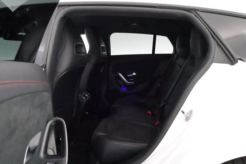 Mercedes CLA250 bild 12
