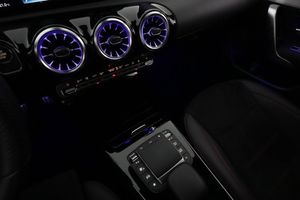 Mercedes CLA250 bild 23