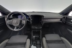 Volvo EX40 bild 13