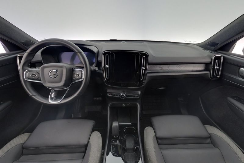 Volvo EX40 bild 13