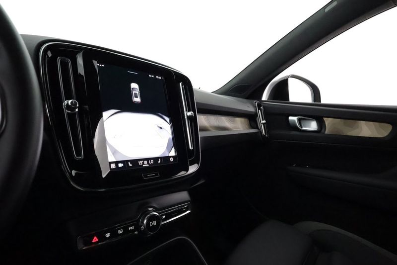 Volvo EX40 bild 22