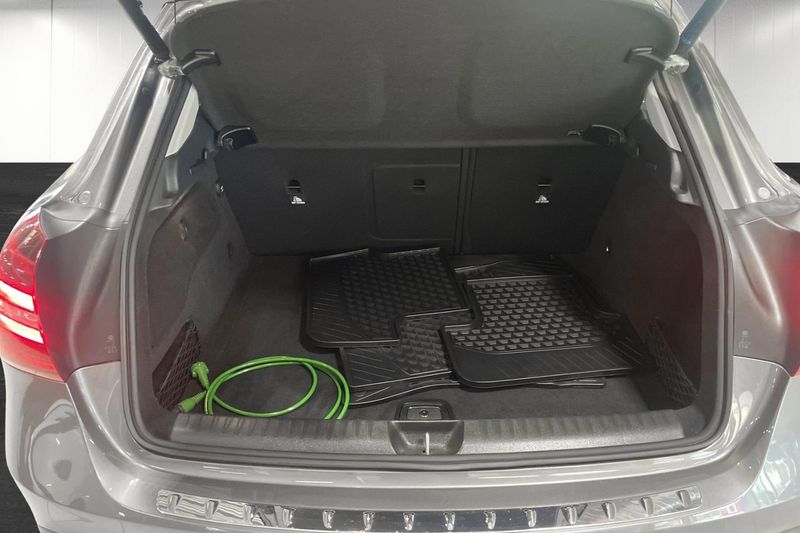 Mercedes GLA200 bild 16