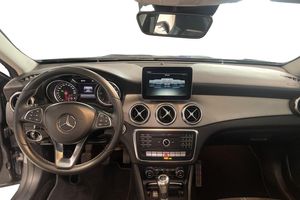 Mercedes GLA200 bild 8