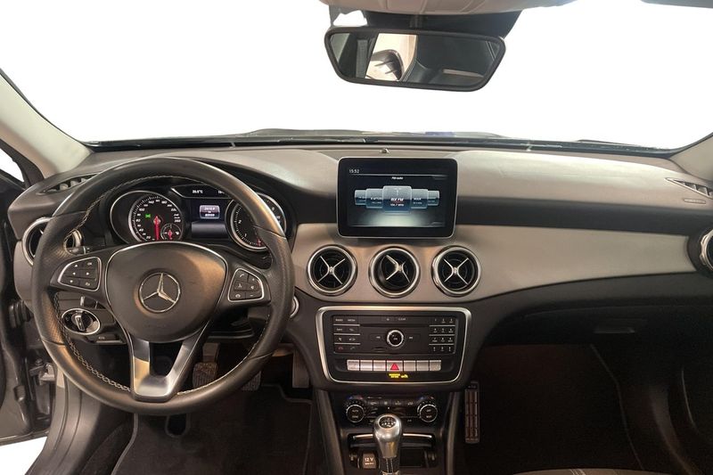 Mercedes GLA200 bild 8
