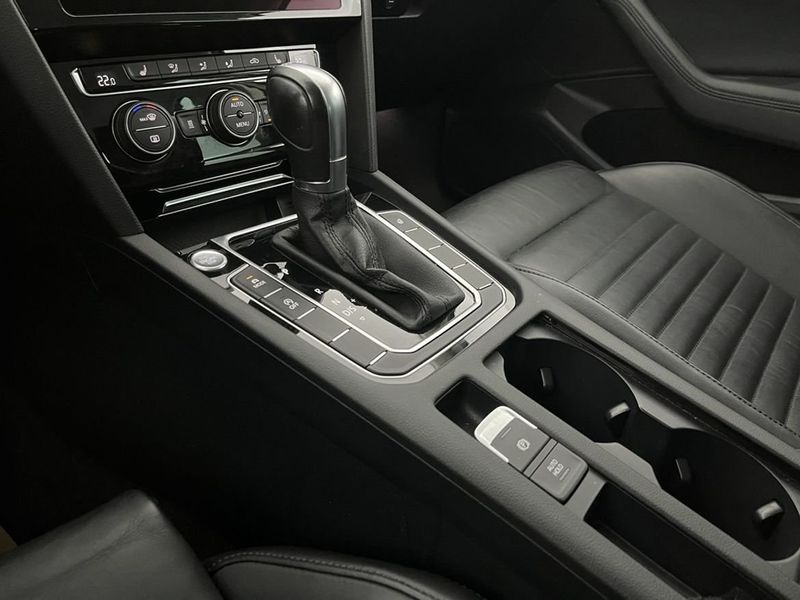 Volkswagen Passat bild 12