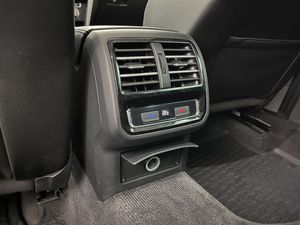 Volkswagen Passat bild 17
