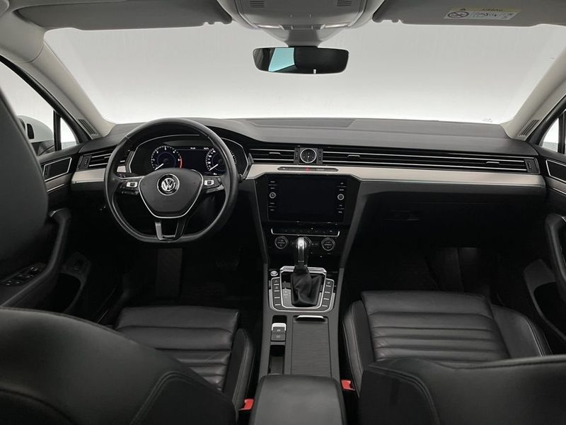 Volkswagen Passat bild 5