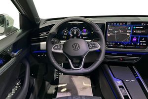 Volkswagen Passat bild 15