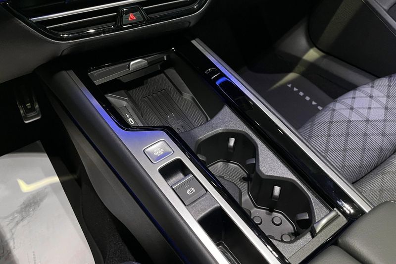 Volkswagen Passat bild 16
