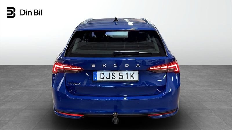 Skoda Octavia bild 2