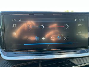 Peugeot 208 bild 9