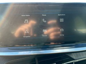 Peugeot 208 bild 11