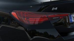 BMW i4 bild 8