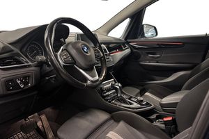 BMW 220 bild 13