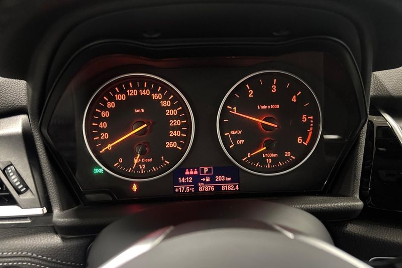 BMW 220 bild 17