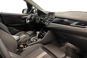 BMW 220 bild 15