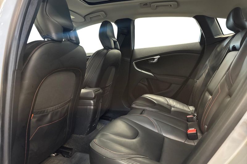 Volvo V40 bild 15