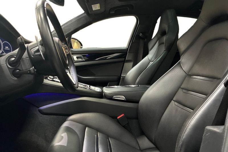 Porsche Panamera bild 13