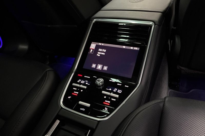 Porsche Panamera bild 27