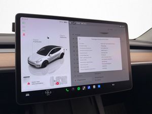 Tesla Model Y bild 28