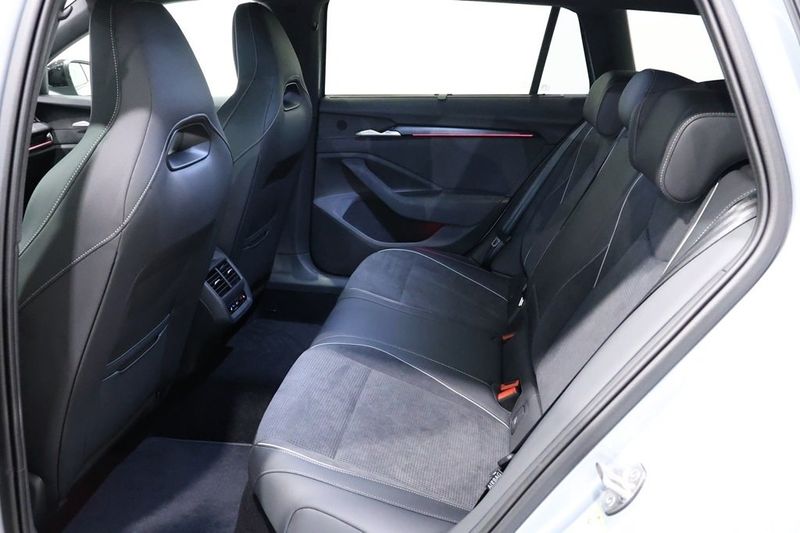 Skoda Superb bild 8
